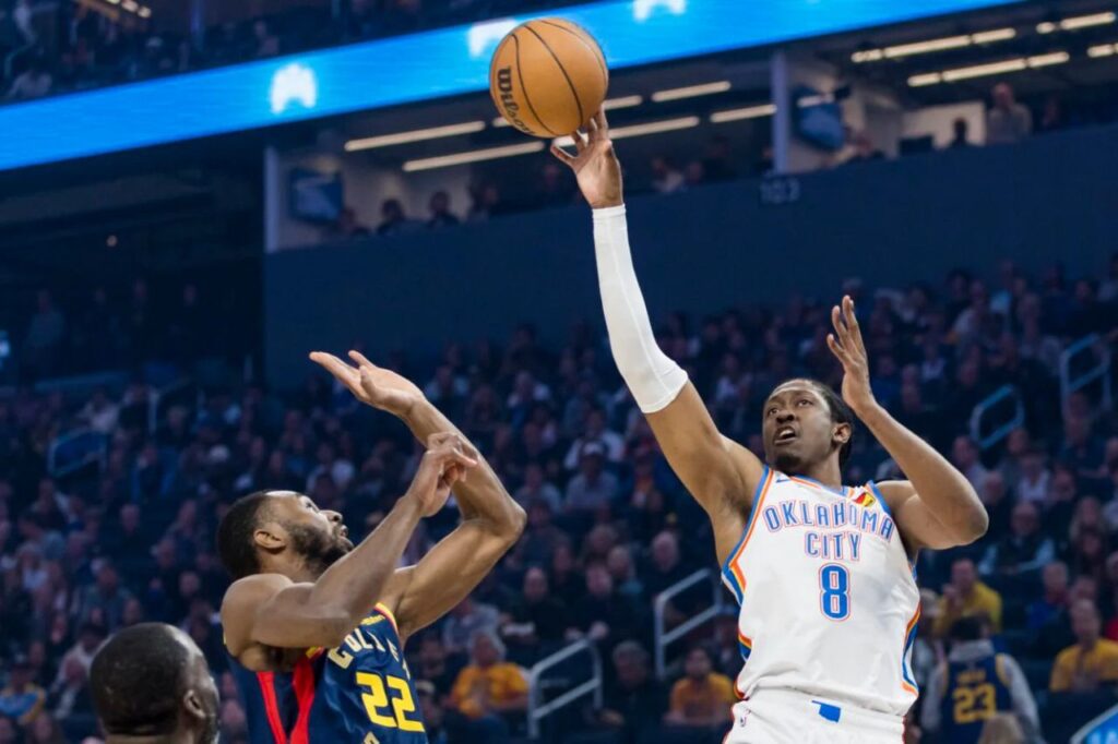 Thunder's Jalen Williams exits Warriors game with eye injury