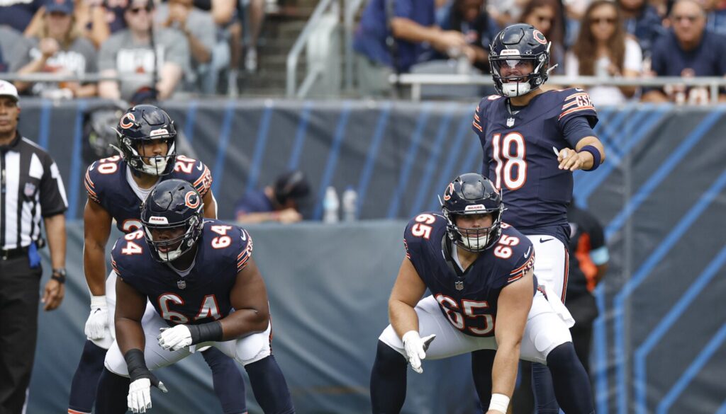Bears put OL Ryan Bates on IR; promote RB Darrynton Evans
