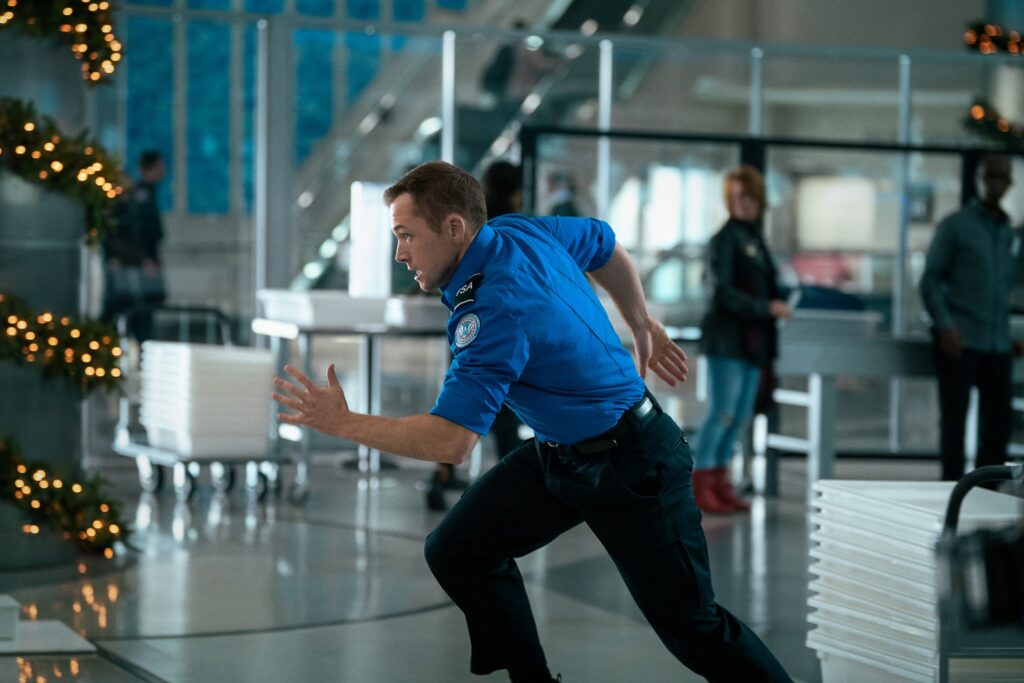 Review: Carry-On - Chicago Reader